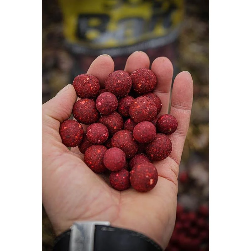 BOUILLETTE SOLAR SHELF-LIFE CHILLI FISH BOILIES 16MM & 20MM MIXED – Image 2