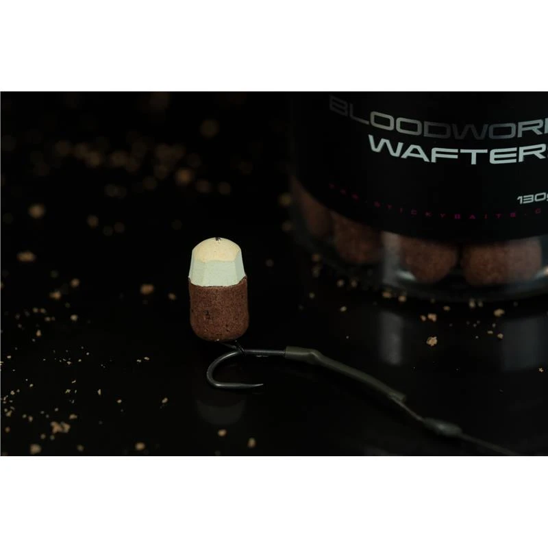 HOOKBAIT STICKY BAITS BLOODWORM WAFTERS â Image 2